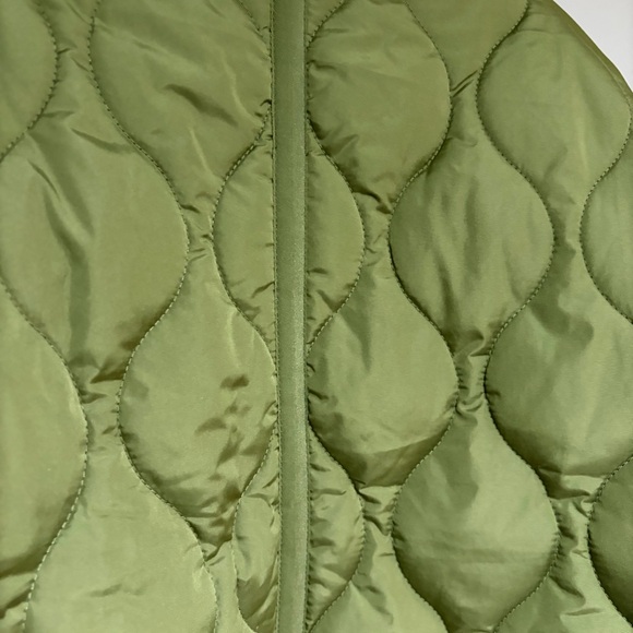 J.Crew Signature Puffer Cocoon Jacket PrimaLoft Green Size Large - Picture 15 of 15